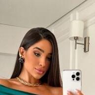 evento-qualquer-em-elegancia-convidadas-e-madrinhas-para-longo-vestido