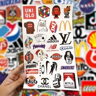 famosas-a-marcas-kit-animados-adesivos-premium-personagens-100-e-incriveis-a