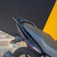 Bagageiro Curto Preto Vision para Yamaha Fazer 150 (2014+) - Estilo e Praticidade - imagem 5