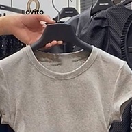 Conjuntos Lovito: Shorts e Calças Casuais Femininas - imagem 2