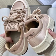 Sapatos IELGY Prata Rosa 2025: Sola Grossa e Estilo Casual Feminino - imagem 2