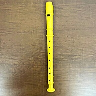 flauta-maluca-amarela-diversao-garantida