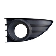 Moldura Farol de Milha Esquerdo Renault Fluence 2011-2014 Usada - Peça de Reposição - imagem 1
