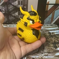 Estatueta Gótica Punk Rock em Forma de Pato - Decoração Única para Quarto e Carro - imagem 4