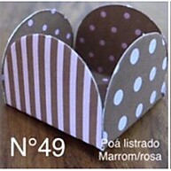 Forminhas de Doces Poá: 50 Unidades Marrom e Rosa - imagem 1