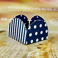 Forminhas Poá Preto e Branco: Decore Seus Doces! - imagem 1