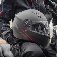 Capacete X11 Trust Solides Integral Fechado - Segurança e Estilo para Sua Moto (Preto Fosco) - imagem 4