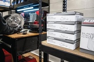 freio-14d52chf1-de-seguranca-dianteira-acdelco-desempenho-a-acdelco-confiavel-ceramica-e-pastilhas-a