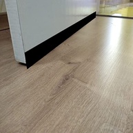 Veda Porta Residencial Preto 1m: Adeus Frestas, Insetos e Poeira com Adesivo 3M Forte! - imagem 5