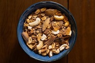 Senhora Granola Plus Castanhas e Frutas 1kg - imagem 5