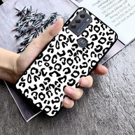 Capinha Leopard: Proteção e Estilo para seu Moto G - imagem 3