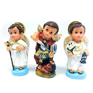 Trio de Arcanjos Miguel, Rafael e Gabriel em Resina - Imagens de Anjinhos da Guarda com Aparência Infantil - imagem 4