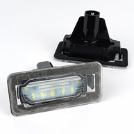 Luzes de Placa LED Yankok para Toyota Corolla 2014-2019 (11ª Geração E170) - Branca 6000K - imagem 1