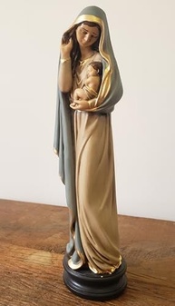 Imagem Nossa Senhora Colo de Mãe em Gesso Premium 32x11cm - Artesanal com Pintura a Óleo - imagem 3