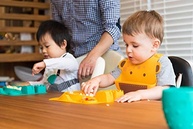 girafa-ideal-infantil-divertido-para-pratico-seguro-americano-silicone-em-jogo-a-e-refeicoes-a