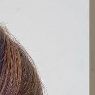 Grampo de Cabelo Pérola e Strass: Elegância Coreana para Seu Penteado - imagem 1