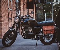 Bolsa Lateral de Couro Genuíno para Moto: Grande Capacidade e Estilo Vintage - imagem 4