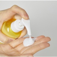 MANYO Pure Cleansing Milk: Limpeza Suave e Hidratante - imagem 2