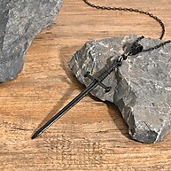 Colar Punk Rock com Espada e Cruz - Estilo Gótico para Homens - imagem 2