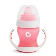 Copo de Transição Rosa da Munchkin - Seguro, Sem BPA e Ideal para Bebês a Partir dos 4 Meses - imagem 2