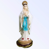 Imagem de Nossa Senhora de Lourdes em Resina - 8 cm | Decoração Católica Elegante e Durável - imagem 1