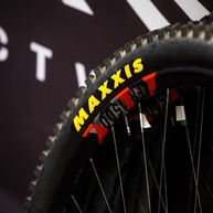 Pneu Maxxis Rekon Race: Performance XC Imbatível | Composto Duplo e Tubeless Ready - imagem 5