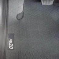 Tapete HB20 Hatch 2020-2024: Proteção e Estilo com Traseiro Inteiriço - imagem 3
