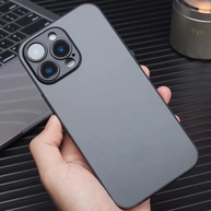 Capa iPhone 16: Proteção e Estilo Matte - imagem 3