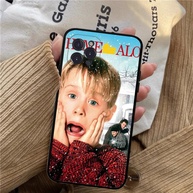 Capa Home Alone: Proteção e Estilo para seu iPhone - imagem 3