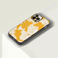 Capa iPhone Floral Amarela: Proteção e Estilo - imagem 3