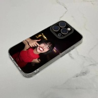 Capinha iPhone Transparente K-KATSEYE: Proteção e Estilo! - imagem 3