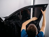 Avery Dennison NR Nano Ceramic IR Tint Kit para Tesla Model Y 2020-2023 | Janelas Frontais Pré-Cortadas 20% - imagem 5