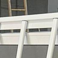 Janela de Banheiro com Grade de Alumínio Branco – Qualidade e Design - imagem 1
