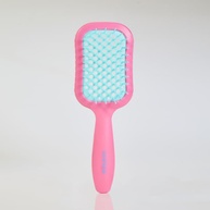 Joy Brush: A Escova de Cabelo Rosa que Transforma Sua Rotina - imagem 1