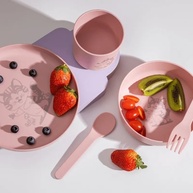 Kit Alimentação Infantil RPet 5 Peças Lia - Seguro, Sustentável e Prático para Bebês 12m+ - imagem 4