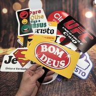 Kit Selfie Gospel: 10 Plaquinhas para Festas Abençoadas! - imagem 1