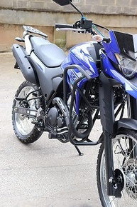 Protetor de Carenagem Lander 250 2019-2024 Preto Fosco: Segurança e Estilo para Sua Moto - imagem 5