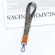 Lanyard Versátil: Chaveiro, Celular e ID - imagem 4