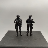 Miniaturas de Soldado em Latão - Decoração Militar Moderna para Mesa e Coleção - imagem 4