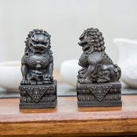 Mini Estátua de Leão da Sorte em Ferro Fundido - Decoração Feng Shui para Casa e Jardim - imagem 5