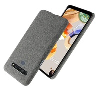 Capa LG K61: Elegância Retro em Tecido! - imagem 3
