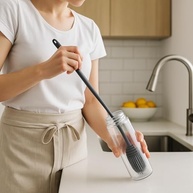 Escova de Silicone Flexível para Limpeza Profunda de Garrafas e Copos - Cerdas Macias Antirrisco, Cabo Ergonômico, Higiênica e Durável - imagem 3