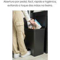Lixeira com Pedal 30L para Cozinha e Banheiro - Design Moderno e Prático | OU Trium Preta - imagem 4