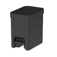 Lixeira com Pedal Trium 6L Preta - Prática, Higiênica e Moderna - imagem 2