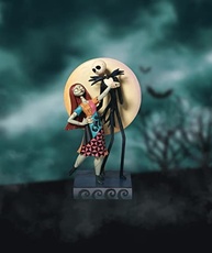 Enesco Disney Traditions Jim Shore - Estatueta Iluminada pela Lua Jack e Sally 23 cm - imagem 3