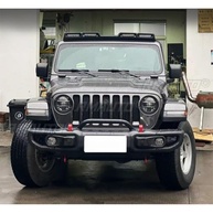 Kit Aerodinâmico para Wrangler Rubicon: Luz de Neblina Traseira, Freio e Holofote (Preto Brilhante) - imagem 4