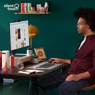 Mouse Sem Fio Logitech Signature M650 com Design de Tamanho Compacto, Clique Silencioso, Botões Laterais Personalizáveis, Conexão USB e Bluetooth - Grafite - imagem 2