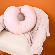 Capa para Almofada de Amamentação Papi Baby 62cm x 50cm – Conforto e Estilo para Mamães Modernas - imagem 5