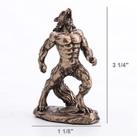 Unicorn Studios Lycanthrope - Lobisomem da Lua com Uivo Detalhado | Escultura de Resina Pintada à Mão - imagem 3