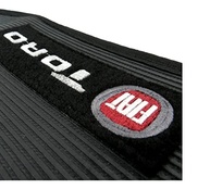 Jogo de Tapetes Fiat Toro 4 Peças Borracha PVC Lavável Bordado Logo - Sob Medida - imagem 3